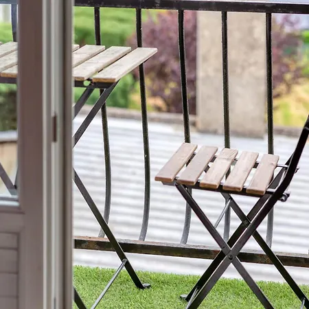 Le Léon 15 Avec Balcon Vue Situé à Appartamento Dieppe